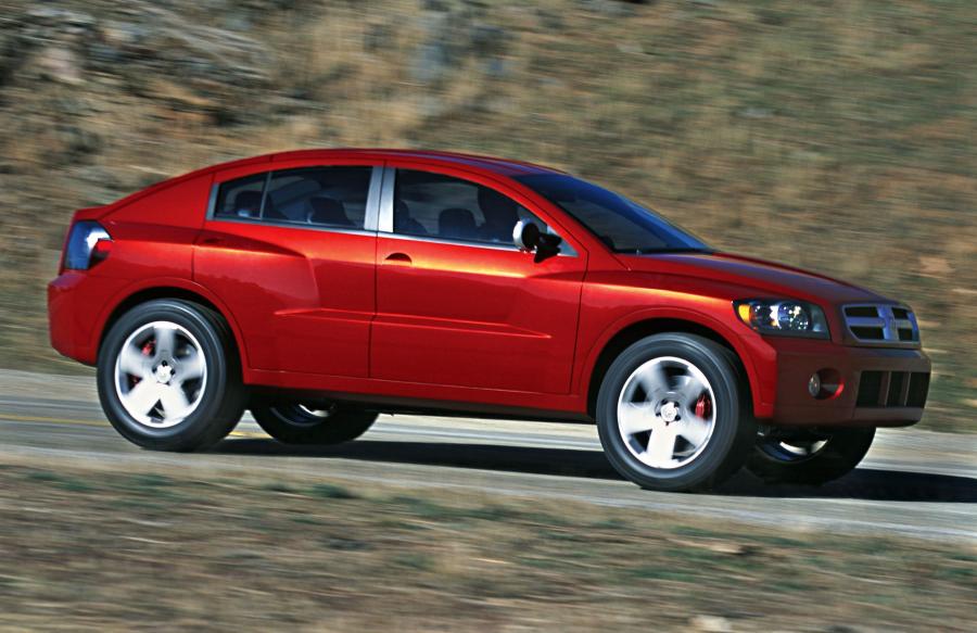 Dodge Avenger Concept 2003 года  (фото 3 из 7)